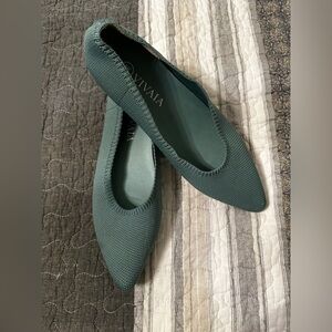 VIVAIA Aria Women's Teal Knit Flats NWOT